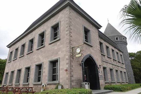 金車伯朗咖啡館頭城城堡 宜蘭頭城寵物友善餐廳 Yu Ching提供