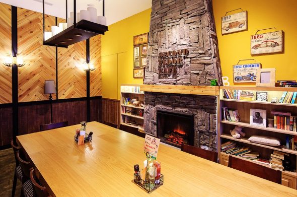 petsyoyo寵遊網-台北南港寵物友善餐廳 Second Floor Cafe 貳樓餐廳南港車站店