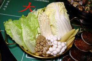 petsyoyo寵遊網-新北新莊寵物友善餐廳 澳門食娛城卜卜鍋 順德料理 小珊珊提供