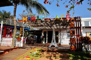 petsyoyo寵遊網-屏東墾丁寵物友善餐廳 魔幻咖啡 小珊珊提供