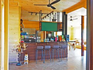 新竹芎林寵物友善餐廳-柴木屋珈啡