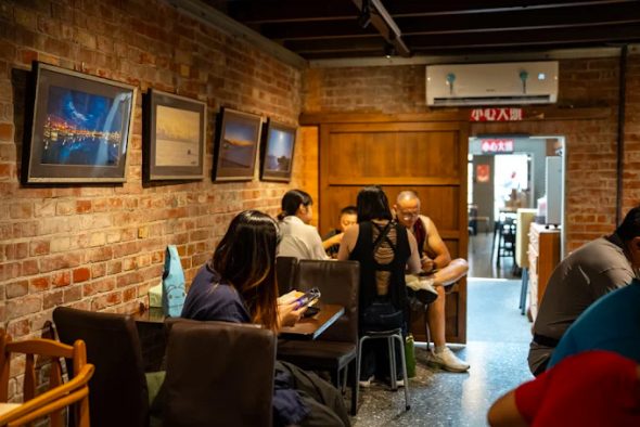 老張早餐吧 宜蘭頭城寵物友善餐廳